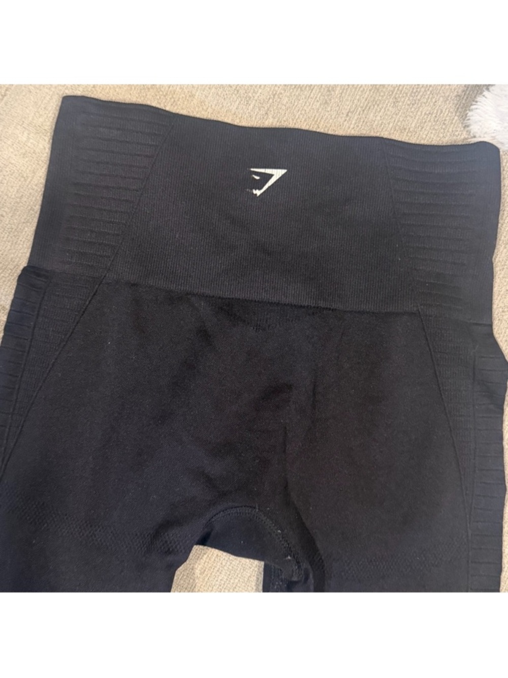 Gymshark Black High-Waist Seamless Laser-Cut Leggings - Picture 4 of 5